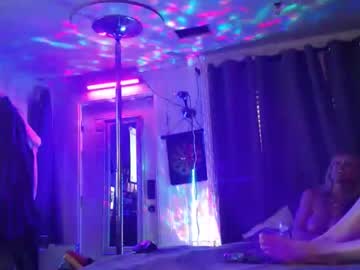 [02-04-22] beachsub public webcam video from Chaturbate