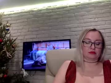 [24-12-23] dom_mummy public webcam video from Chaturbate