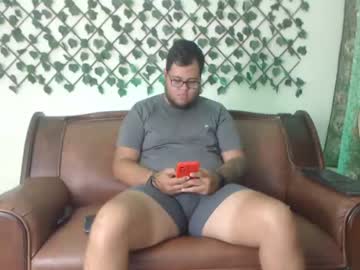 [10-11-23] bear_daddyy private webcam from Chaturbate