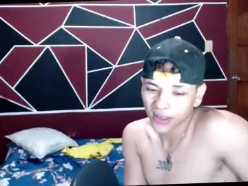 [12-05-22] breyner_hot02 cam show from Chaturbate