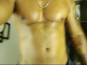 [12-12-22] juanse_smith record webcam video from Chaturbate.com