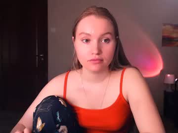 [24-11-23] kikies_ record blowjob video