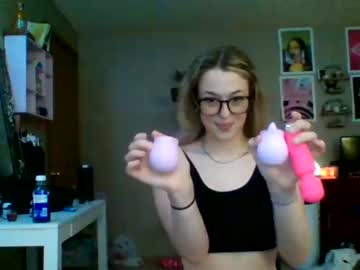 [04-12-22] carlydrake record webcam show from Chaturbate