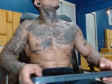 [25-05-23] mikee_joness record public show from Chaturbate.com