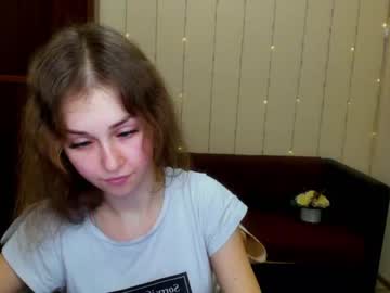 [14-03-23] suzydollj2292 record public show from Chaturbate.com