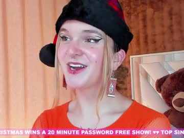 [21-12-23] misschloe__ public show from Chaturbate