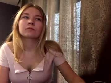 [12-09-22] juliakitie record show with toys from Chaturbate
