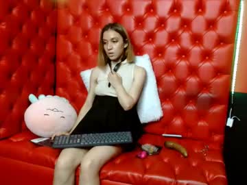 [27-02-22] paty_jones public show video from Chaturbate
