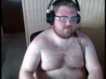 [28-06-23] topherthebear record video with toys from Chaturbate
