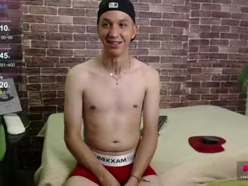 [18-03-24] aaronthomas_ record private XXX video from Chaturbate