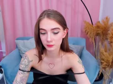 [10-12-22] andreamillers public webcam video from Chaturbate