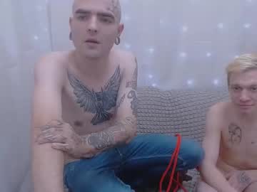 [11-12-22] twin_pix_stark chaturbate webcam show