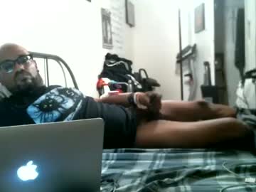 [23-08-22] bostondude01 premium show video from Chaturbate