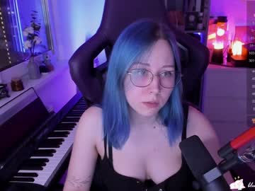 [21-12-23] blue_mooncat record blowjob show