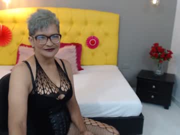 [12-04-22] susan_boss record private XXX show