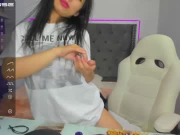 [27-12-22] shaira_ds public webcam from Chaturbate