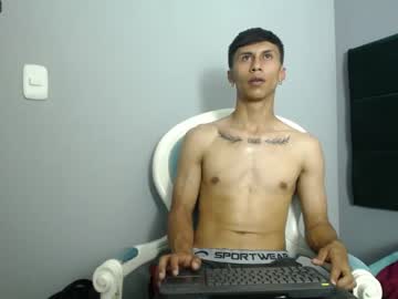 [25-05-23] pipeboyxx record show with toys from Chaturbate.com