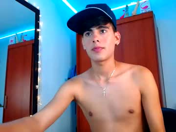 [17-05-22] stebran_twink blowjob show