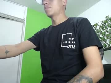 [26-04-22] _ciroboy_ public show video from Chaturbate