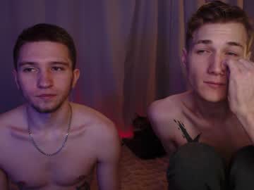 [28-03-22] yesmartin record public show from Chaturbate
