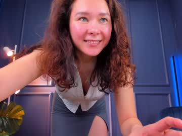 holly_berry_ chaturbate