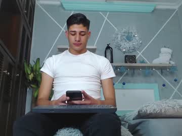 [10-01-23] alejandrosuarezz public show from Chaturbate.com