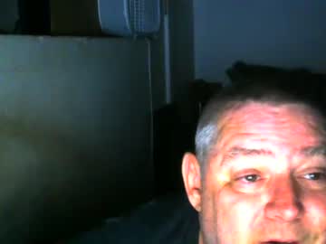 [18-09-22] drunkard211 record public webcam video