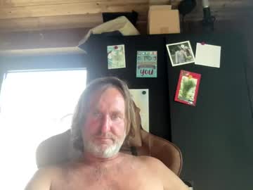 [18-07-23] stupidguy68be blowjob video from Chaturbate