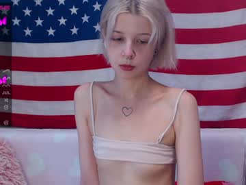 [31-08-22] wendyblair public show from Chaturbate
