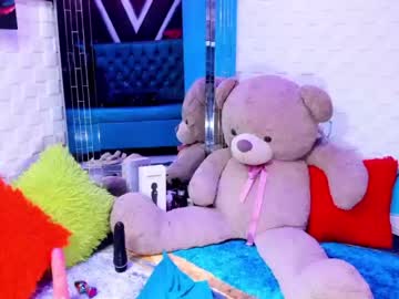 [17-12-23] miahotbobbs4 private from Chaturbate.com