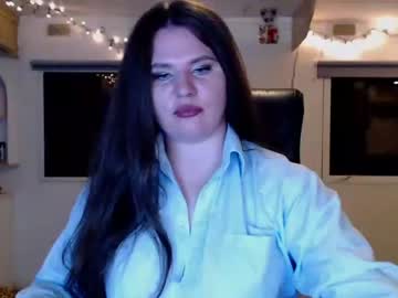 [31-10-22] mrsdevil666 public webcam from Chaturbate.com