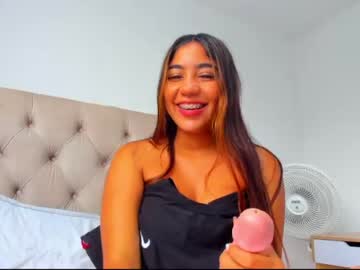 [04-03-23] daphne_rousse record public webcam from Chaturbate