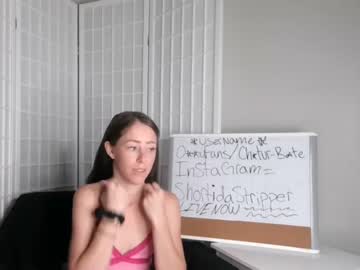 [28-03-22] stripperinaz public show from Chaturbate.com