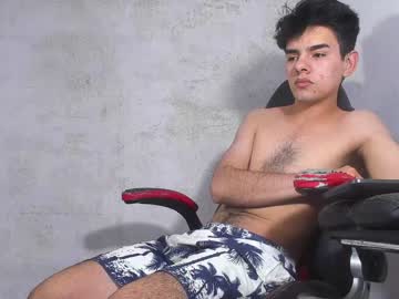 [15-11-23] christopher_badboy record premium show from Chaturbate