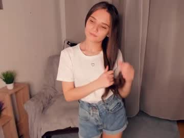 [10-12-23] sweetness_of_lips public show from Chaturbate