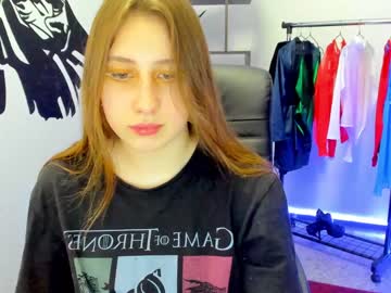 [12-02-22] kira_wave_ public show from Chaturbate