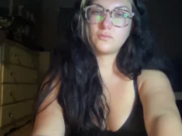 [28-06-22] bustybrunettexoxo chaturbate show with cum