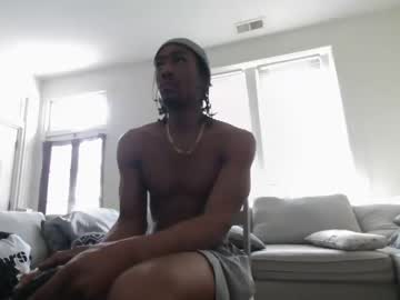 [13-03-24] mrlongnstrongg chaturbate public show video