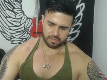 [05-05-22] big_muscles69 record show with toys from Chaturbate