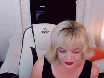 [16-09-22] goldie_haw private XXX video from Chaturbate.com