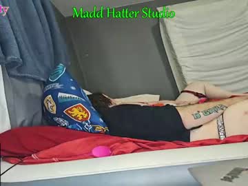 [17-02-24] maddhatter1977 show with toys from Chaturbate.com