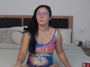 [16-10-22] charmingelisa record public show from Chaturbate.com