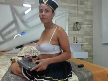 [26-03-23] hellen_saraa_ video from Chaturbate