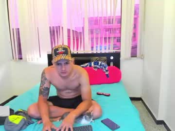 [05-04-22] andrystar2022 premium show from Chaturbate.com