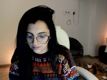 [01-06-22] ameliie_moon record blowjob video from Chaturbate
