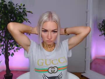 [15-08-22] kitty_cutiee_ record public show from Chaturbate