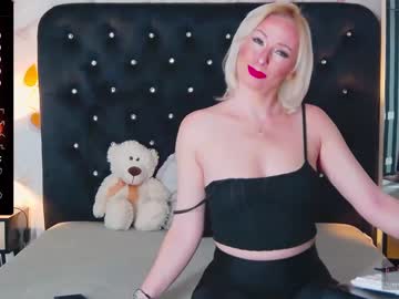 [09-03-24] oliviashaw23 public show video from Chaturbate.com
