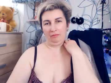 [08-01-22] depravedmadame chaturbate show with toys