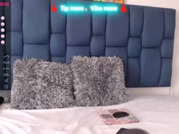 [06-01-23] ariannaa_18 record premium show from Chaturbate