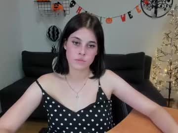 [30-10-23] arielhale show with toys from Chaturbate.com